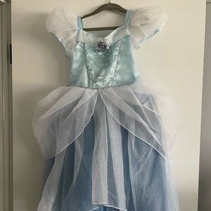 Disney Cinderella Costume Girls Size 5/6 With Shoes